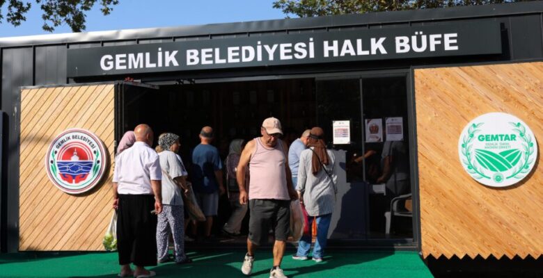 Gemlik Belediyesi’nden Kumla’ya Halk Büfe