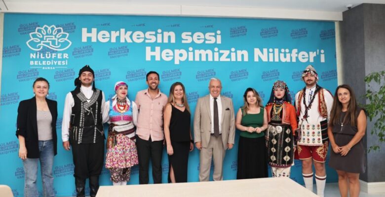 Nilüfer Halk Dansları Topluluğu İtalya’dan ödülle döndü    