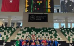 Nilüfer Belediyespor Erkek Hentbol Takımı yeni sezona galibiyetle başladı