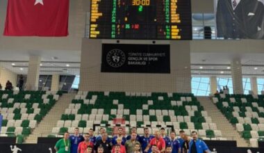 Nilüfer Belediyespor Erkek Hentbol Takımı yeni sezona galibiyetle başladı