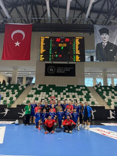 Nilüfer Belediyespor Erkek Hentbol Takımı yeni sezona galibiyetle başladı