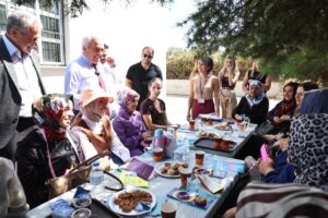 Başkan Şadi Özdemir, Doğanköy’deki yaz etkinliklerine katıldı