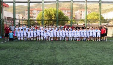 Yaz Tatilini Sporla Değerlendiriyorlar