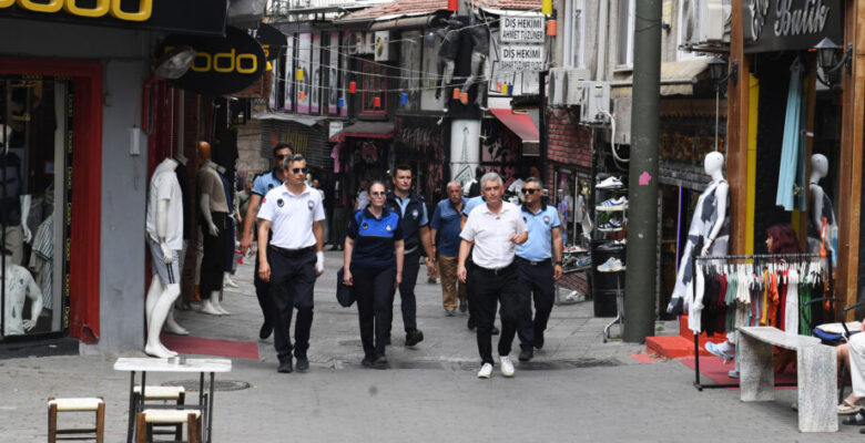 Engelli yolunu kapatanlara ceza yağdı