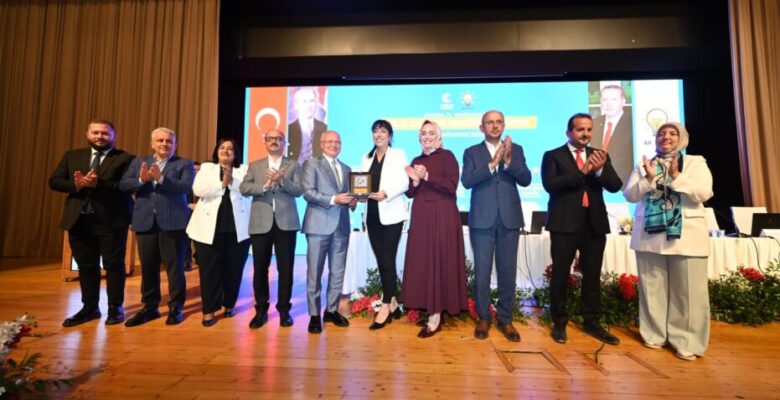 AK Parti Bursa’da 58. İl Danışma Meclisi Yoğun Katılımla Gerçekleştirildi