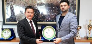 Başkan Erkan Aydın’dan Bursaspor’a ziyaret