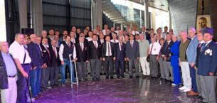 Osmangazi Belediyesi gazileri en özel günlerinde unutmadı