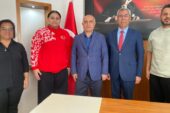Kaymakam Osman Aslan Canbaba Dünya İkincisi Duru Erinç’i Kabul Etti