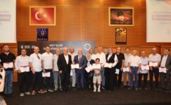 Başkan Bozbey’den alev savaşçılarına teşekkür