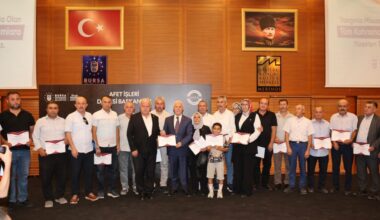 Başkan Bozbey’den alev savaşçılarına teşekkür