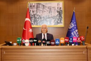 BAŞKAN MUSTAFA BOZBEY, “BURSA’MIZIN KURTULUŞU KUTLU OLSUN”