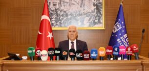 BAŞKAN MUSTAFA BOZBEY, “BURSA’MIZIN KURTULUŞU KUTLU OLSUN”