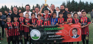 Osmangazi’de minik yetenekler futbol şöleninde buluştu