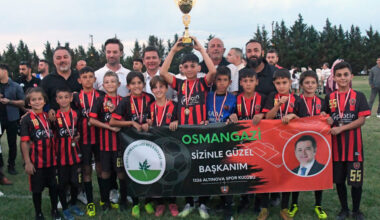 Osmangazi’de minik yetenekler futbol şöleninde buluştu