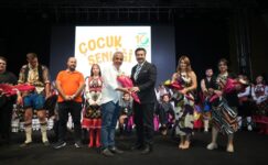 YENİŞEHİR’DE ÇOCUKLAR FESTİVAL SAHNESİNDE