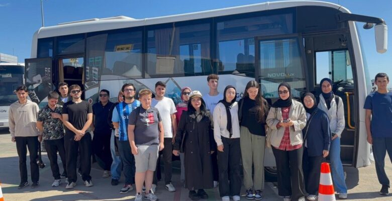 İNEGÖL BELEDİYESİ GENÇLERİ TEKNOFEST’E GÖTÜRÜYOR