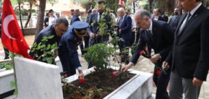 İNEGÖL’ÜN 103 YILLIK KURTULUŞ DİRİLİŞİ ANMA TÖRENİYLE KUTLANDI