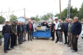 İNEGÖL BELEDİYESİ’NDEN ÇİFTÇİYE ÜZÜM HASADINI KOLAYLAŞTIRAN DESTEK