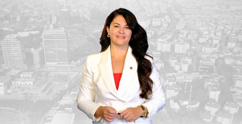 AVUKAT DERYA AYSEL, CHP NİLÜFER İLÇE BAŞKANLIĞI’NA ADAYLIĞINI AÇIKLADI