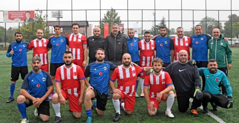 Osmangazi’de Geleneksel Halı Saha Turnuvası Başladı