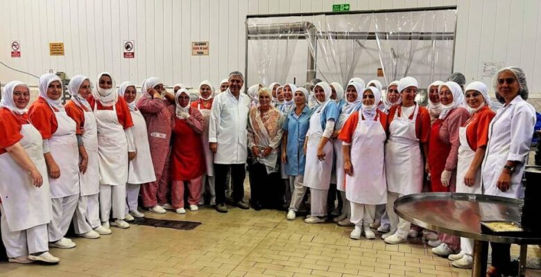 Gülgûn Feyman’dan Kardelen  Kestane Şekeri’ne Anlamlı Ziyaret