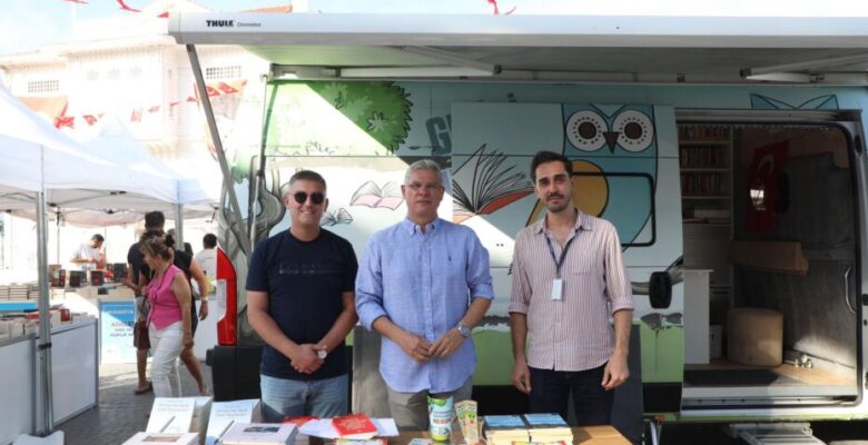 Nilüfer Belediyesi Gezici Kütüphane 7. Mudanya Kitap Fuarı’nda