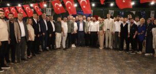Bursa’da Yeniden Refah Partisi İlçe Başkanı, Anahtar Parti’ye katıldı
