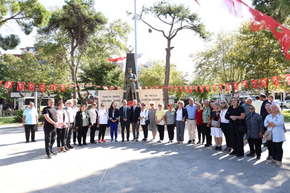 CHP Gemlik İlçe Başkanlığı: “Cumhuriyetimize ve Partimize Sahip Çıkıyoruz”
