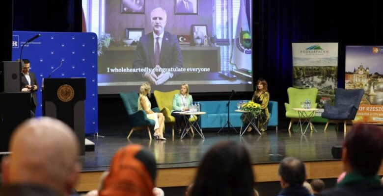 İNEGÖL BELEDİYESİ’NDEN ULUSLARARASI AÇILIM