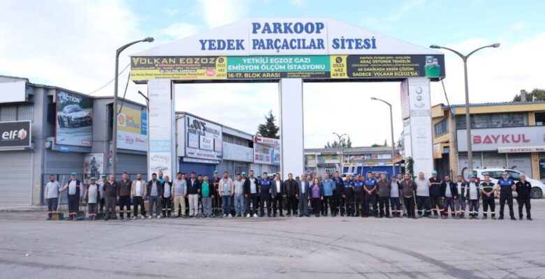 Nilüfer Belediyesi’nden Beşevler Sanayi Sitesi’nde kapsamlı temizlik