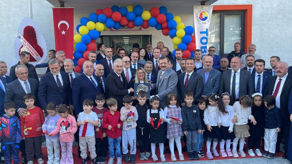 HİSARCIKLIOĞLU TOBB ANAOKULU AÇILIŞINA KATILDI