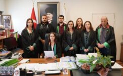 BURSA BAROSU HAYVAN HAKLARI KOMİSYONU  4 EKİM DÜNYA HAYVANLARI KORUMA GÜNÜ BASIN AÇIKLAMASI