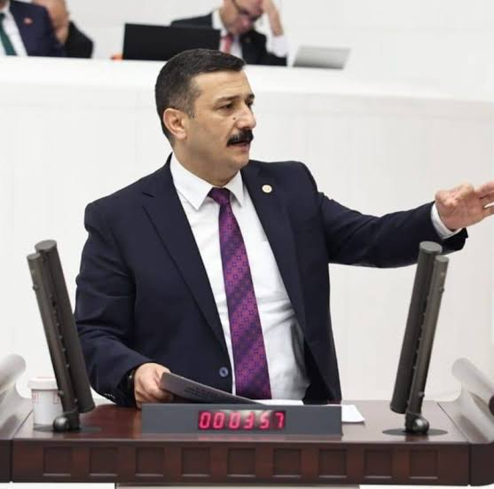 İYİ PARTİ MİLLETVEKİLİ SELÇUK TÜRKOĞLU; “TEKSTİL CAN ÇEKİŞİYOR!”