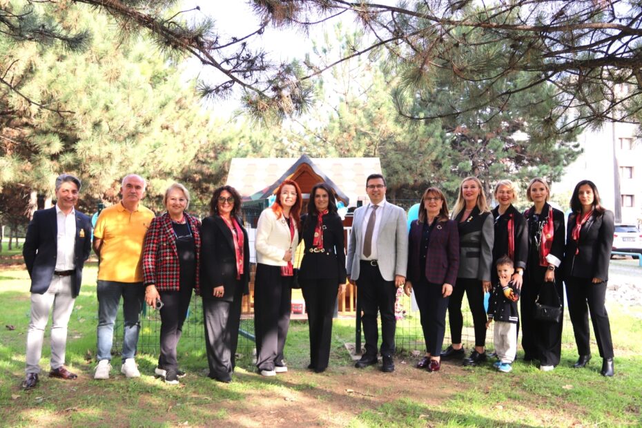 NİLÜFER’DE SOKAK CANLARINA YENİ YUVA: HALKEVİ KEDİ KONAĞI AÇILDI