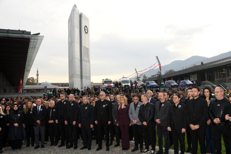 Osmangazi Personeli Ata’sını Saygı ve Özlemle Andı