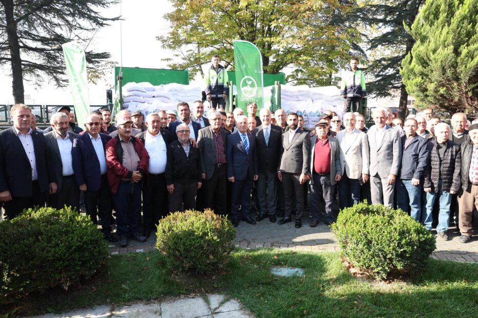 BÜYÜKŞEHİR’DEN ÇİFTÇİYE YERLİ TOHUM DESTEĞİ