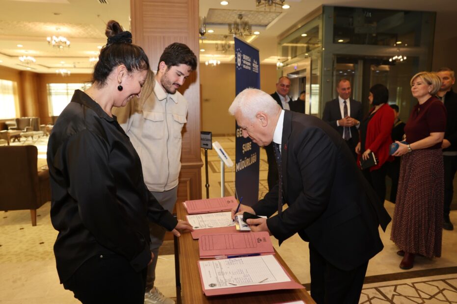 BURSA BÜYÜKŞEHİR, BAĞIMLILIKLA MÜCADELEDE ÖNCÜ ROL OYNUYOR