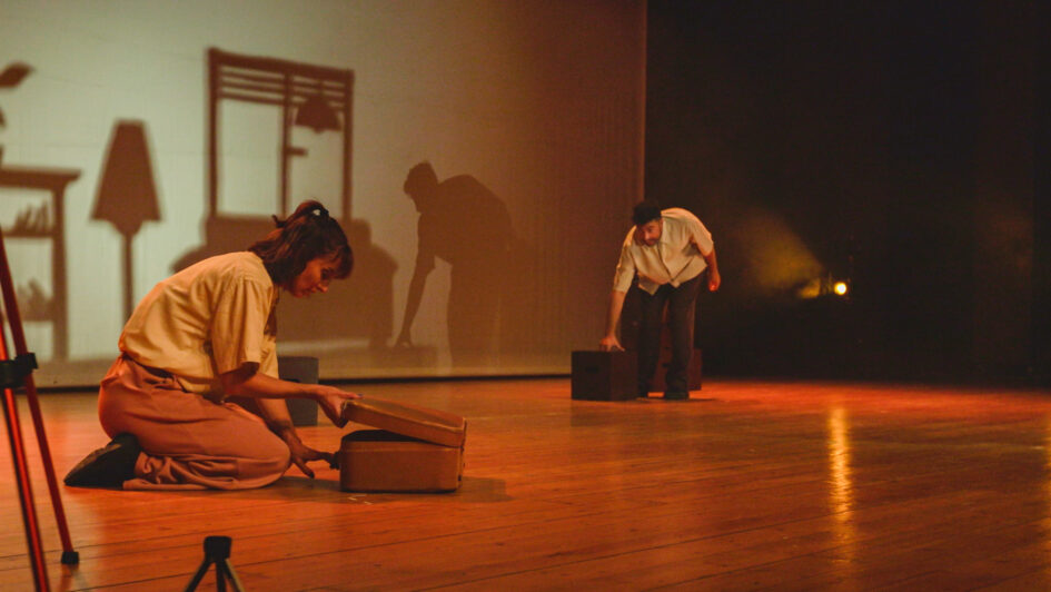 FRANSIZ DANS İKİLİSİ, BURSA’DA SAHNE ALDI