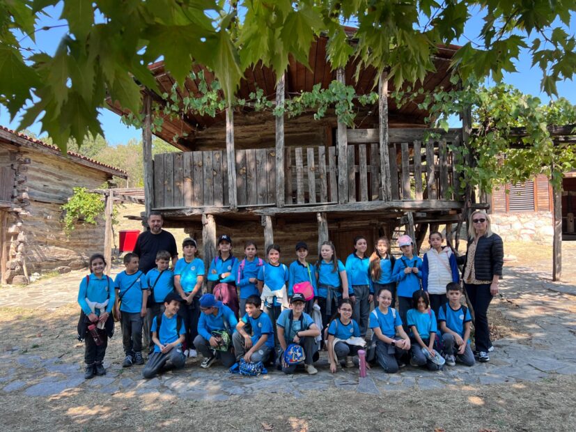 ÖĞRENCİLER, ARKEOPARK’TA ARKEOLOJİYİ TANIYOR