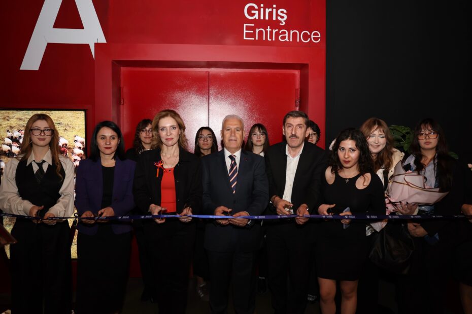 ŞİDDETSİZ BİR DÜNYAYA DİJİTAL ÇAĞRI