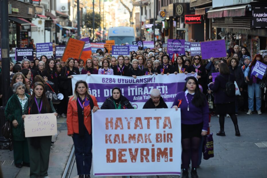 BURSA’DA ADIMLAR ŞİDDETSİZ DÜNYA İÇİN ATILDI