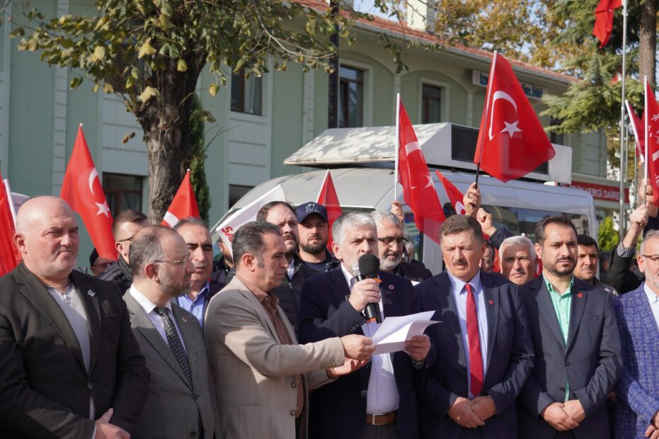 Saadet Partisi’nden Papa’nın İznik Ziyaretine Sert Tepki