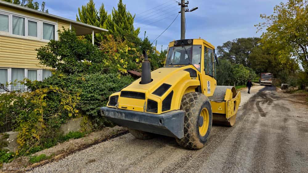 Gemlik Belediyesi Gencali–Kumsaz Bölgesinde Yol Çalışmalarını Tamamladı