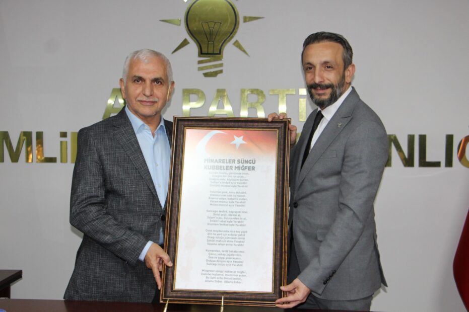 TÜRK SİYASETİNE DAMGA VURAN İSİM MERVAN GÜL GEMLİK’İ ZİYARET ETTİ