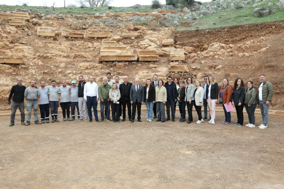 Gölyazı Antik Tiyatrosu yeniden hayat bulacak