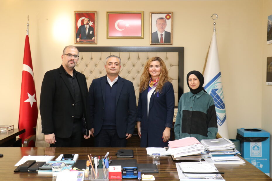 SERBEST MİMARLAR DERNEĞİ’NDEN YILDIRIM BELEDİYESİ’NE ZİYARET