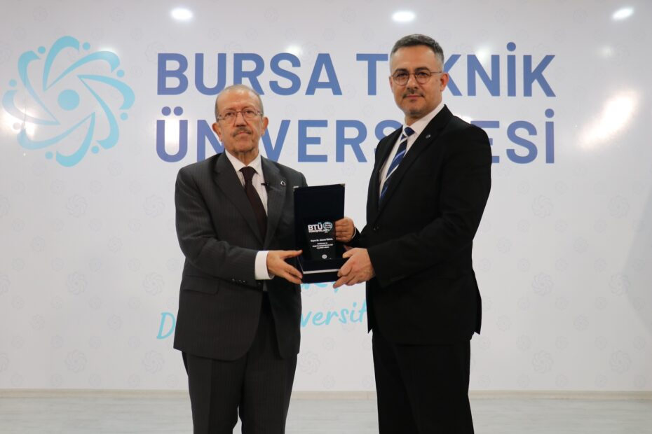 UZM. DR. AHMET ÖZKUL’DAN HAYAT DERSLERİ