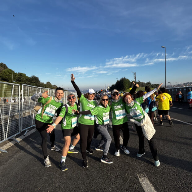 Türkiye İş Bankası 47. İstanbul Maratonu’nda Refika’nın Mutfağı Ekibi TEMA Vakfı İçin Koştu!