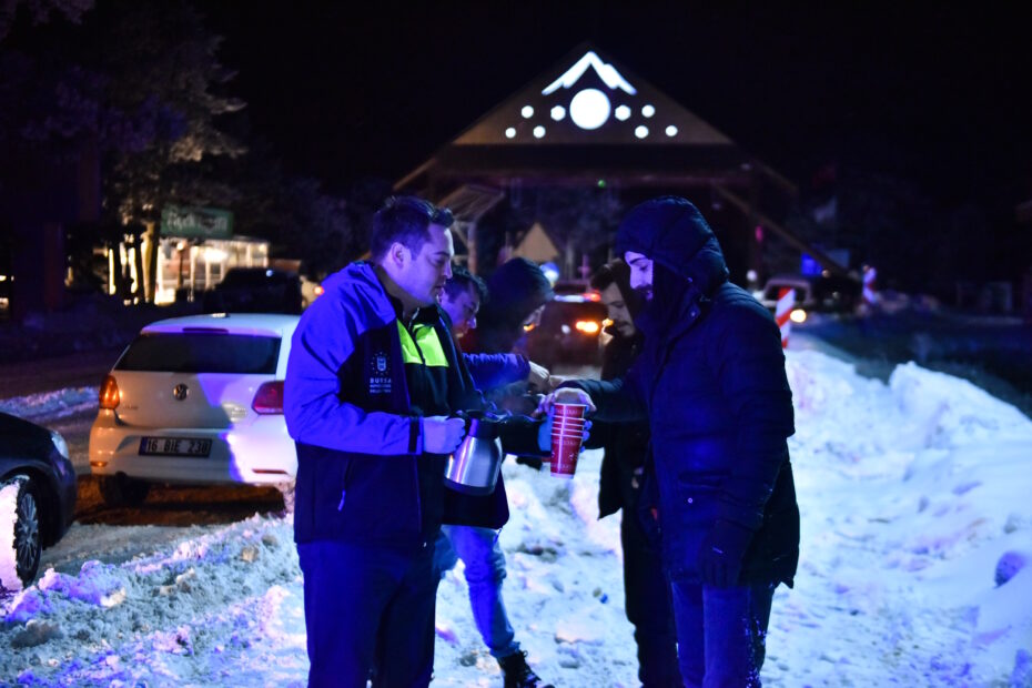 BURSA BÜYÜKŞEHİR SAHADA, ULAŞIM YOLUNDA