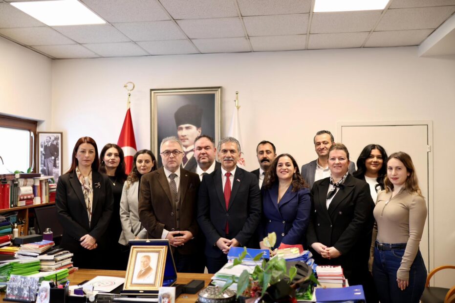 Gemlik Belediyesi ile Bursa Barosu Arasında Kadın ve Çocuklara Yönelik İş Birliği Protokolü İmzalandı